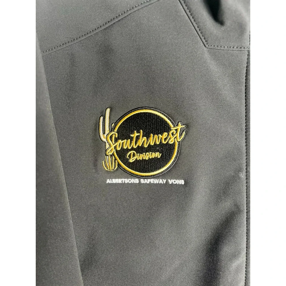 The North Face XXL 2XL Apex Barrier Soft Shell Jacket Black Logo Vons Safeway